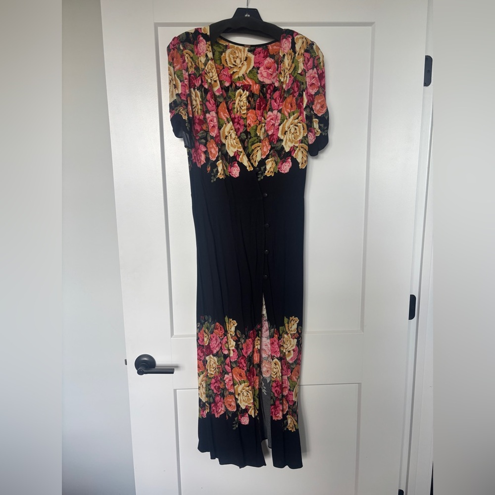 Free people black and floral boho dress size Large